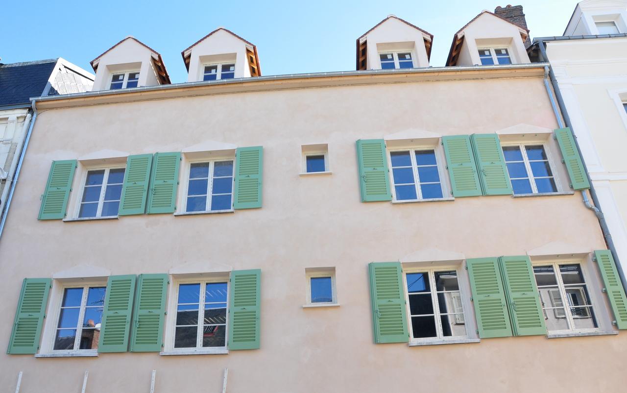 Appart'Hotel Saint-Michel Chartres Exteriör bild